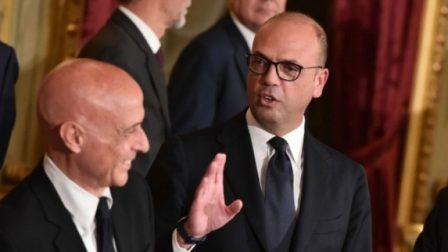 L'Europa respinge le richieste dei ministri Minniti e Alfano di modificare Triton e aprire i porti ai migranti