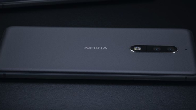 Nokia 8 e Nokia 9 protagonisti di nuovi render e sketch - tuttoandroid.net
