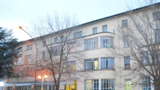 Usl Valle d'Aosta, posti di lavoro a tempo indeterminato per autisti di ambulanza e impiegati amministrativi