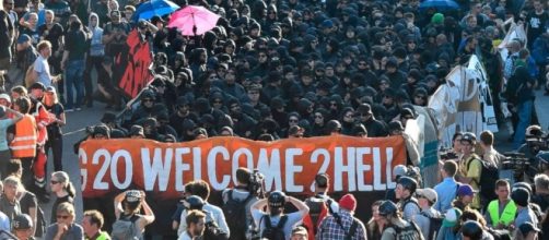 At least 76 police officers injured in G20 protests in Hamburg, Germany (Image Credit: go.com)