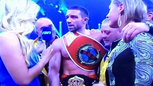 Boxe, Giovanni De Carolis vs Viktor Polyakov in diretta Tv e in chiaro su TV8