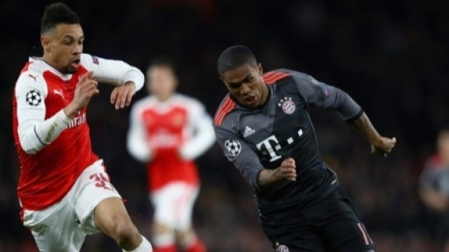 Douglas Costa warns Bayern Munich chiefs AGAIN that he is unhappy ... - thesun.co.uk