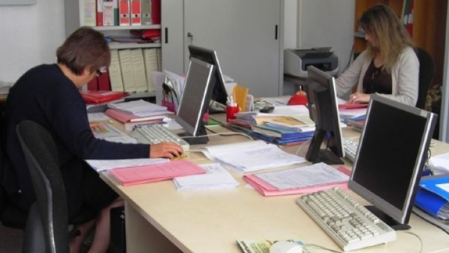 Scuola, bando di concorso per personale ATA