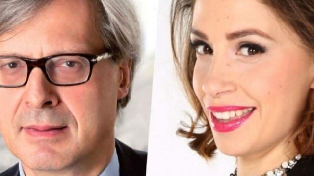 Vittorio Sgarbi e Malena la Pugliese in primo piano