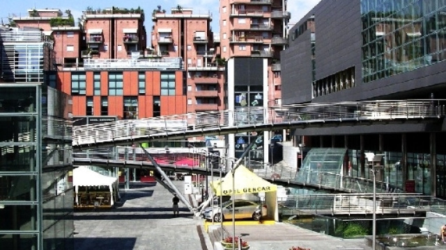 Centro Comm. Parco Dora (Torino) ospita la kermesse Parco Dora Live tra musica e cabaret (Intervista di Andrea Semenzato - @GingerPresident )