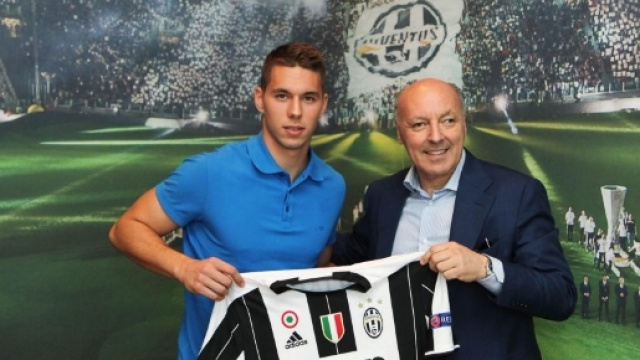 Il giocatore proposto per uno scambio di calciomercato