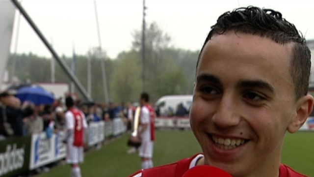 Il giovane calciatore Nouri,centrocampista dell'Ajax