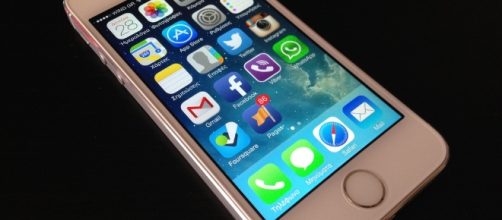 The highly anticipated Apple iPhone 8 could come in a mirror-like color option. (Photo via Flickr)