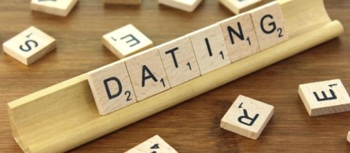 Dating app Tinder gets more exciting / Photo via Nick Youngson, The Blue Diamond Gallery