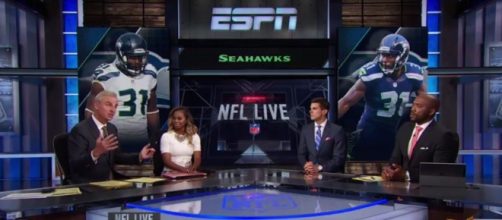 Kam Chancellor signs three-year extension with Seahawks - (Image credit: https://www.youtube.com/watch?v=lEi1a_F4e5o)