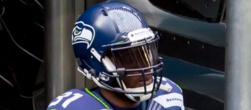 Kam Chancellor vs. Rams 2014 by Mike Morris via Wikimedia Commons