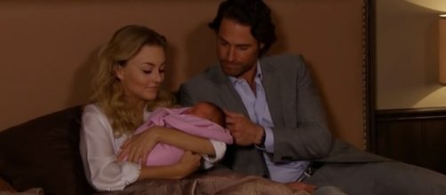 Nasce a filha de Montserrat e Jos&eacute; Lu&iacute;s