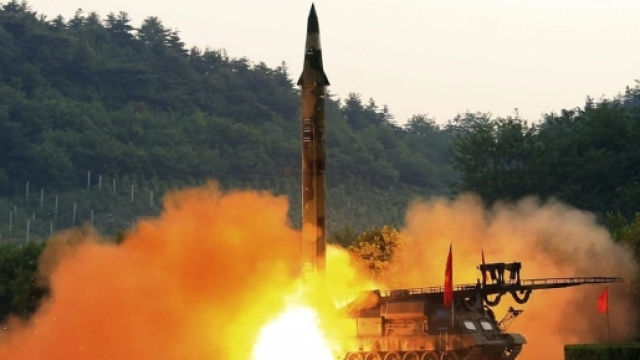 Corea del Nord lancia nuovo missile: "Avrebbe potuto raggiungere l ... - today.it