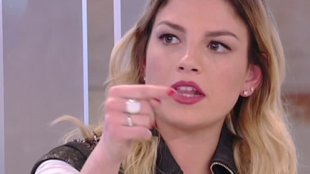 Emma Marrone denuncia un utente social