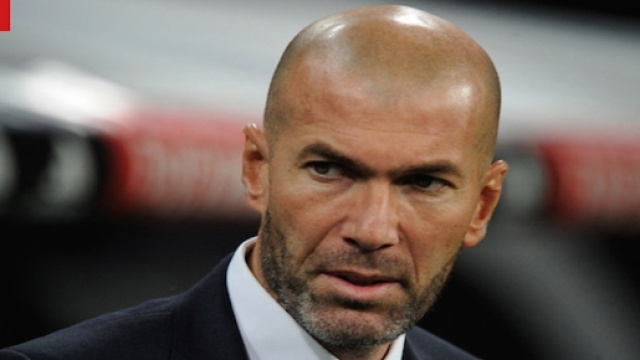 Zin&eacute;dine Zidane vir&eacute; du Real Madrid apr&egrave;s deux d&eacute;faites cons&eacute;cutives ! - stade3.fr