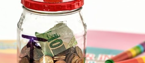 Use your money intelligently. - pixabay.com