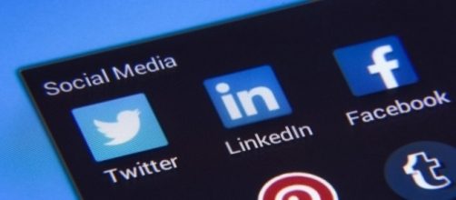 Image by Pixabay. Social media in prisons accessed by cell phones.