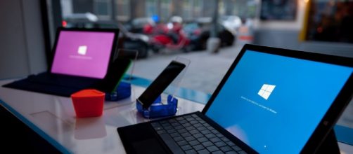 Microsoft Surface Laptops | ambbase | Flickr