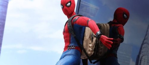 Spider-Man: Homecoming Hot Toys Figure Revealed - Cosmic Book News - cosmicbooknews.com