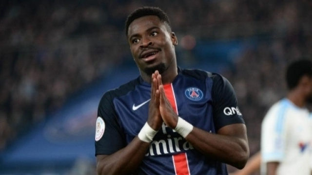 Serge Aurier quitte le PSG. (image via africatopsports.com)