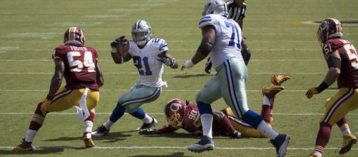 Ezekiel Elliott | Running back Ezekiel Elliott of the Dallas&hellip; | Flickr - flickr.com