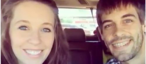Jill Duggar and Derick Dillard--Image via YouTube/TheFame
