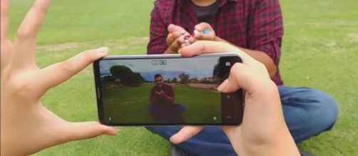 The unveiling of the LG V30 is happening on the 31st of August in Berlin, Germany. (via AndroidAuthority/Youtube)