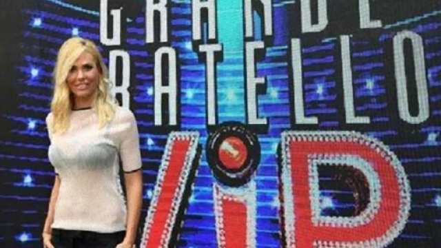 Grande Fratello Vip: fuori dal cast tre personaggi di Uomini e Donne.