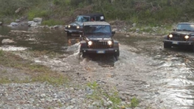 Un team di copiloti con disabilit&agrave; affianca alcuni autisti di jeep alla scoperta della Basilicata