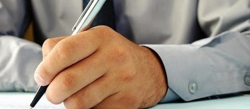 August 13 is National Left-Handers Day [Image: SC Videos/YouTube screenshot]