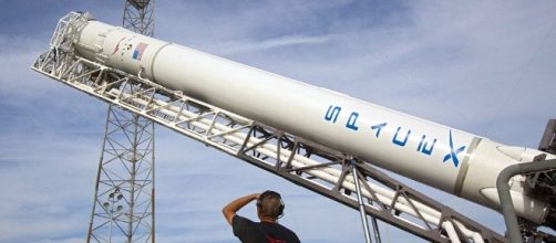 SpaceX rocket | Jim Grossmann | Wikimedia