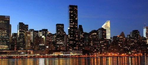 Tasha cheats on Ghost I Power- Image PublicDomanPictures I Pixaby