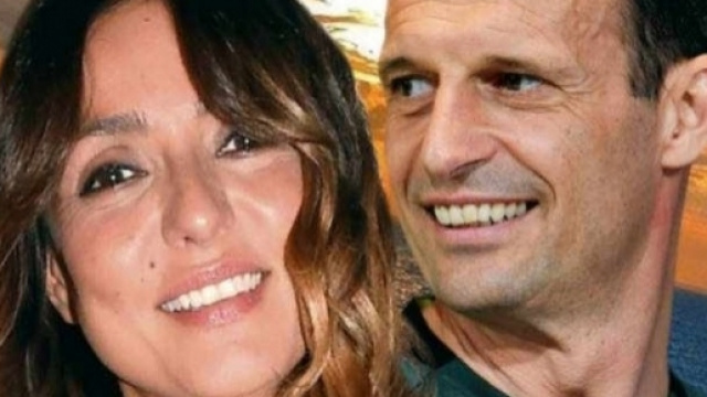 Gossip: Ambra parla per la prima volta dell'amore con Massimiliano Allegri.