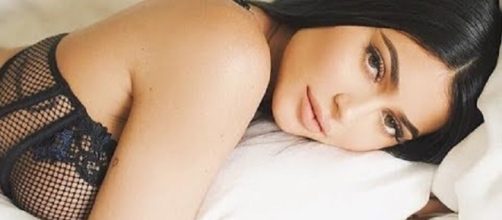 Kylie Jenner. [Image via YouTube/HollywoodLife]