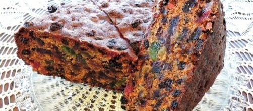 Fruitcake / Photo via pixel1, Pixabay