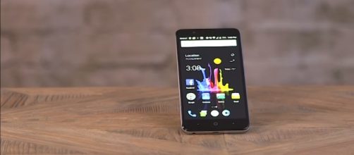 LTE's newest is a prepaid phone packed with features. (via Tom'sGuide/Youtube)