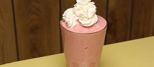 Swapping out some foods can save people up to 500 calories a day [Image: commons.wikimedia.org]