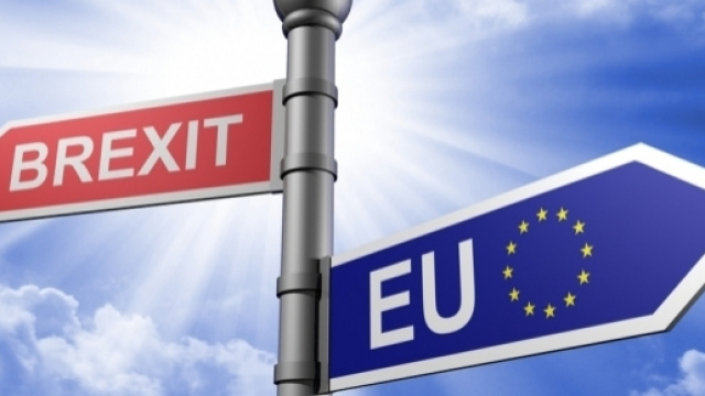 Brexit: sorge la questione del confine con l'Irlanda.