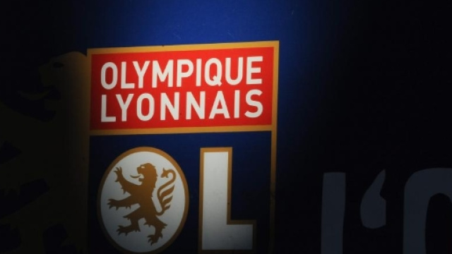 Emanuel Mammana signe &agrave; l'OL, le prix de son transfert est connu ! - madeinfoot.com