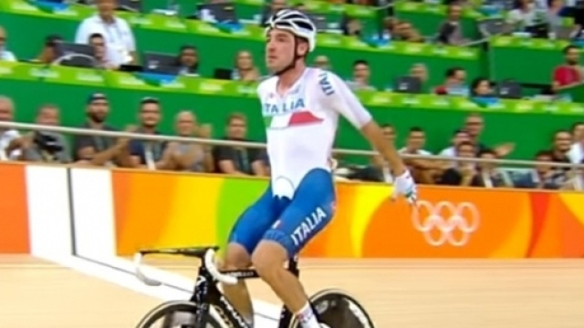 Il campione olimpico Elia Viviani