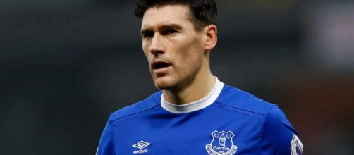 Everton defender Gareth Barry wikipedia.org