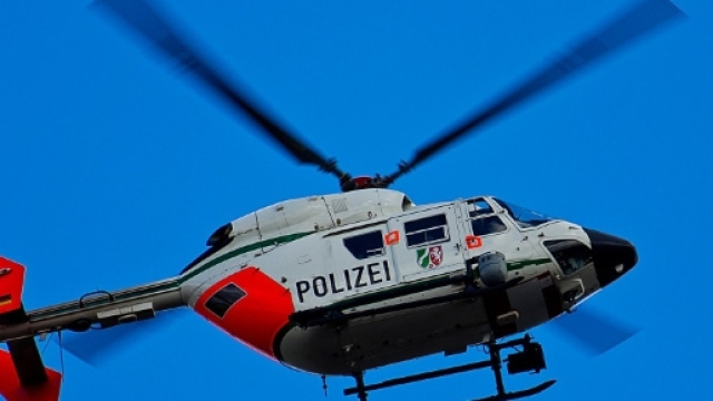 Barcellona: attentato con un furgone bianco.