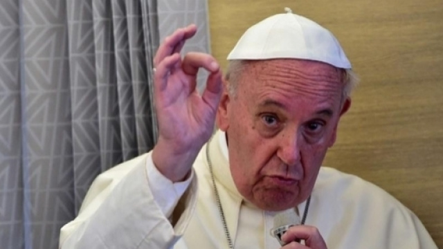 Chi costruisce muri non &egrave; cristiano&raquo; - avvenire.it