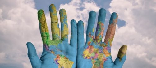 Color your world - Image via Pixabay