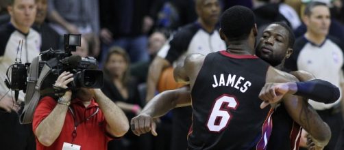 Dwyane Wade and LeBron James | Wizards v/s Heat 03/30/11 | Flickr - flickr.com