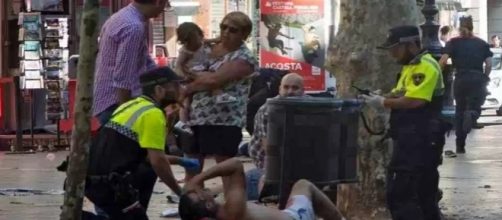 https://i2.wp.com/politicoscope.com/wp-content/uploads/2017/08/SPAIN-POLITICS-Barcelonas-Las-Ramblas-Attack-.jpg?fit=1000%2C500