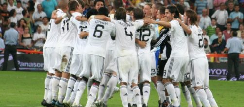 Real Madrid, on the other hand, has been more alert than its rival. [Image via Wikimedia Commons]