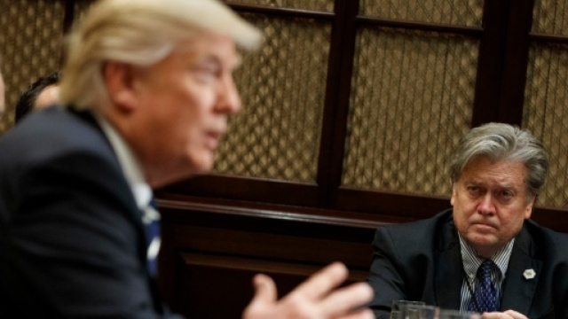 Steve Bannon rimosso dalla casa bianca (via businessinsider.com)