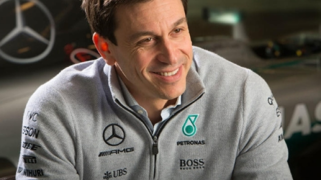 Toto Wolff: Mercedes pronta a cambiare strategia per bloccare Vettel - autocar.co.uk