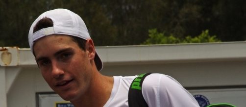 John Isner of the United States (Wikimedia Commons/NAPARAZZI)